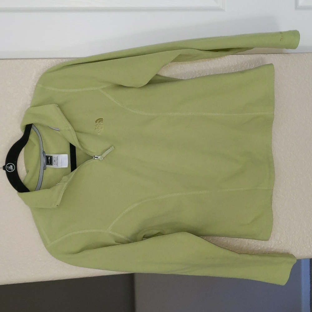 The North Face Women's Green 1/4 zip Fleece Pullover Jacket